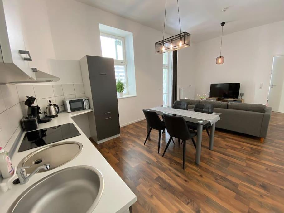 Akk3 Apartment Magdeburg Altstadt Zentral Balkon Esterno foto